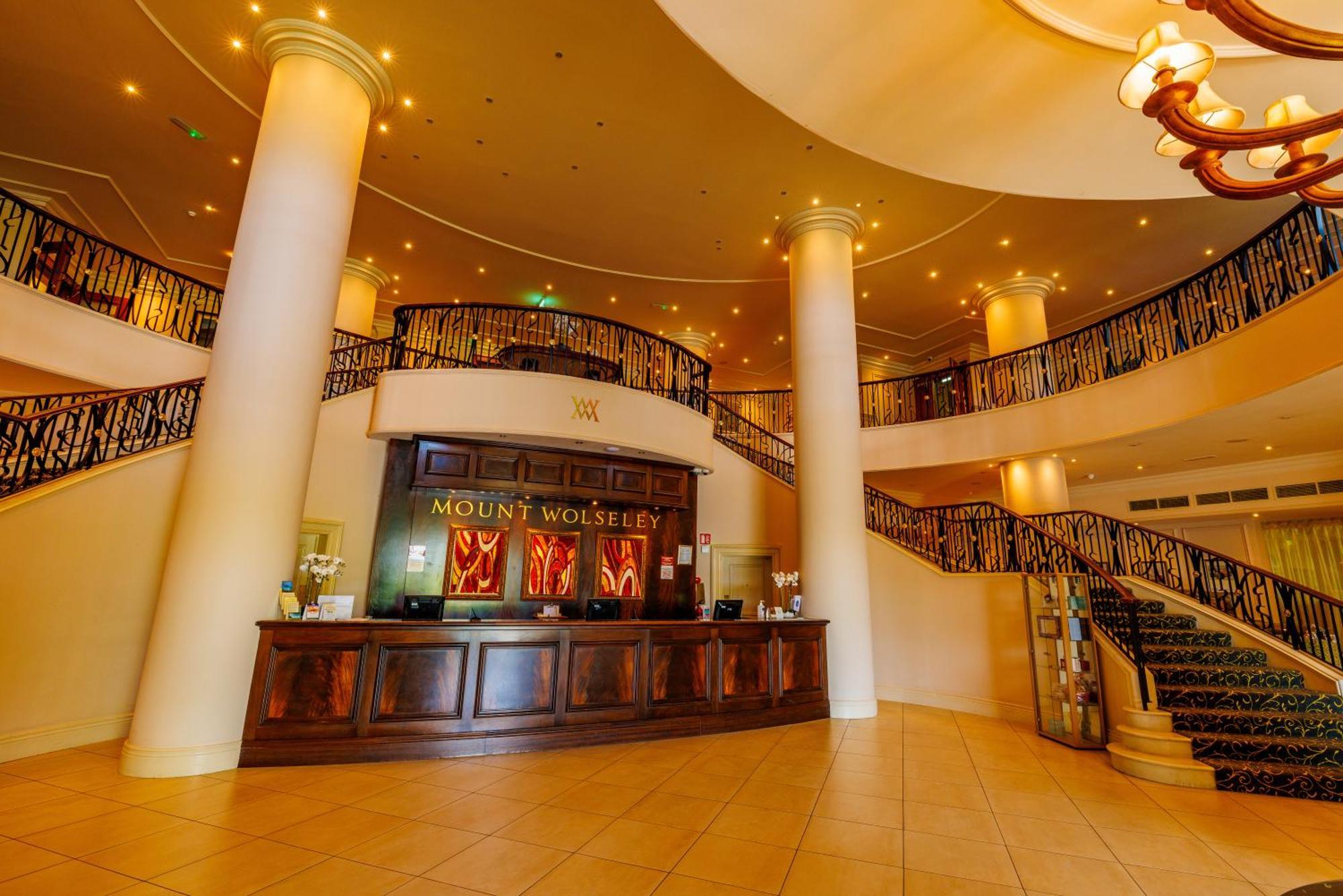 Mount Wolseley Hotel Spa & Golf Resort Tullow Exteriör bild