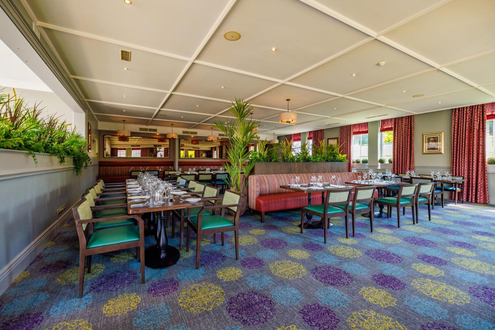 Mount Wolseley Hotel Spa & Golf Resort Tullow Exteriör bild